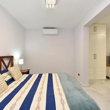 Meloneras Deluxe Luxury Retreat In Gran Canaria Private Heated Pool Garden Terrace Bbq Fitness Walking Distance Of Meloneras, ヴィラ ラスパルマス・デ・グランカナリア